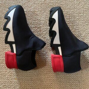 iRi NYC WES black red low top neoprene platform sneakers size 35